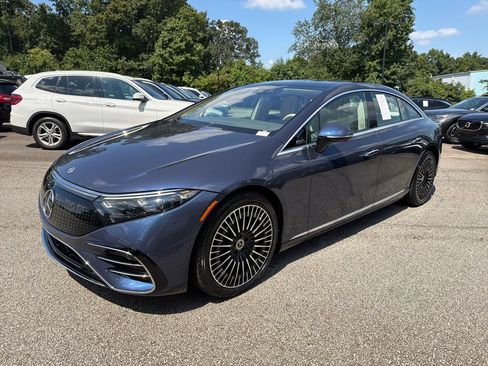 Used 2023 Mercedes-Benz EQS 450+ Sedan image 3