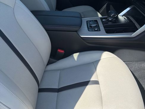 Certified 2025 MAZDA CX-90 3.3 Turbo w/ Preferred Package AWD/4WD image 31