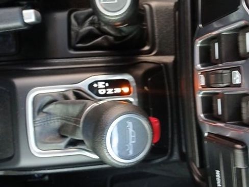 Used 2020 Jeep Gladiator Sport w/ Quick Order Package 24S image 43