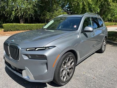 Used 2025 BMW X7 xDrive40i AWD/4WD image 1