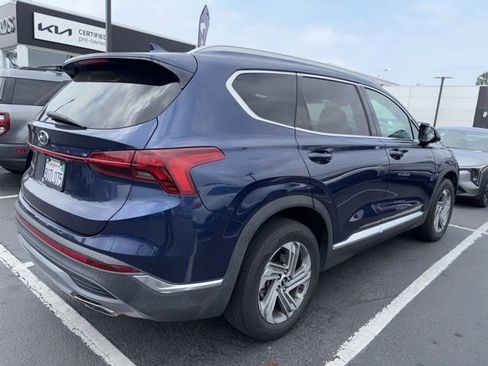 Used 2021 Hyundai Santa Fe SEL FWD image 4
