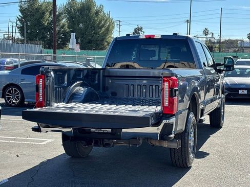Used 2024 Ford F250 Lariat image 7