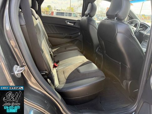 Used 2019 Ford Edge ST w/ Cold Weather Package image 9