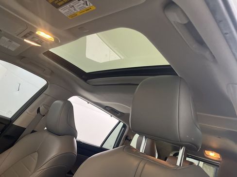 Used 2022 Toyota Highlander XLE image 82