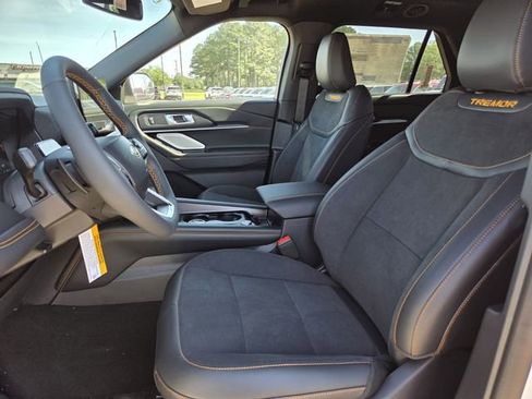 New 2026 Ford Explorer Tremor w/ Tremor Ultimate Package AWD/4WD image 10