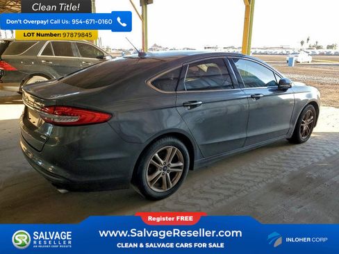Used 2018 Ford Fusion SE w/ Fusion SE Technology Package image 4
