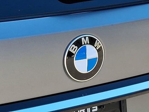 Used 2023 BMW X7 xDrive40i w/ Executive Package image 38