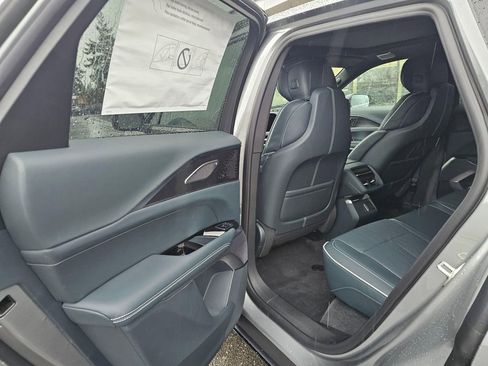 New 2026 Cadillac Lyriq Signature Sport image 16