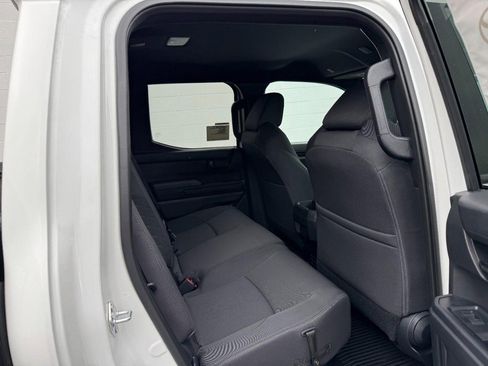 New 2025 Toyota Tacoma 4x4 Double Cab image 5