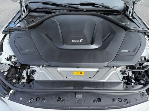 Used 2023 BMW i4 eDrive35 w/ Premium Package image 20