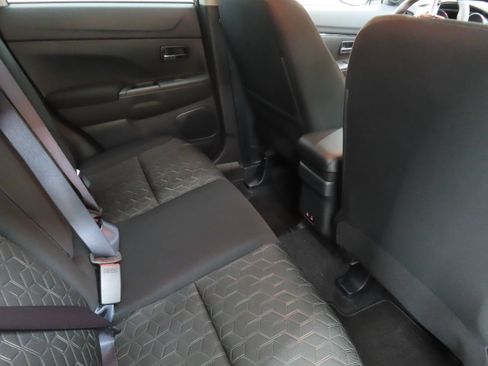 New 2026 Mitsubishi Outlander Sport LE AWD/4WD image 23