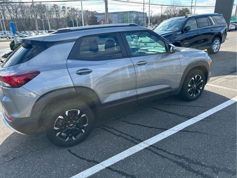 Certified 2023 Chevrolet TrailBlazer LT w/ Convenience Package image 5