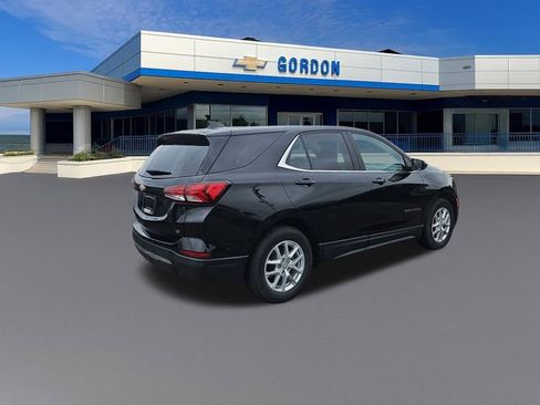 Used 2023 Chevrolet Equinox LT FWD image 6