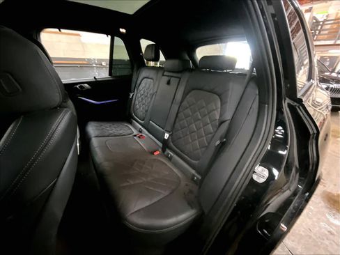 Used 2024 BMW X5 xDrive40i w/ Executive Package image 27