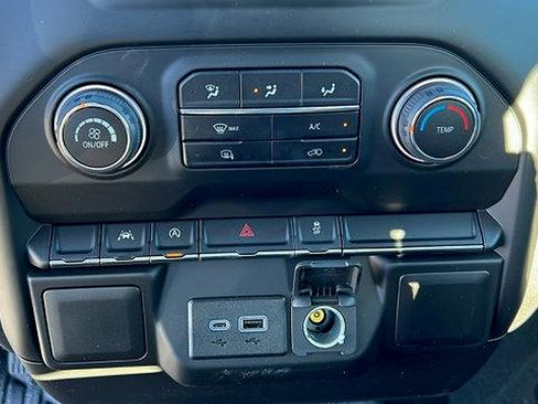 New 2026 Chevrolet Silverado 1500 W/T image 17