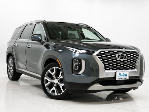 Used 2022 Hyundai Palisade SEL w/ Premium Package image 5