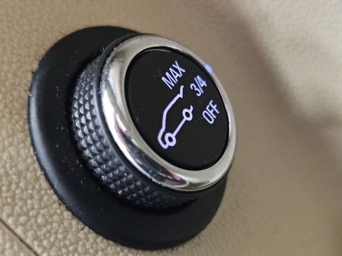 Used 2017 Cadillac XT5 Luxury w/ Driver Awareness Package image 34