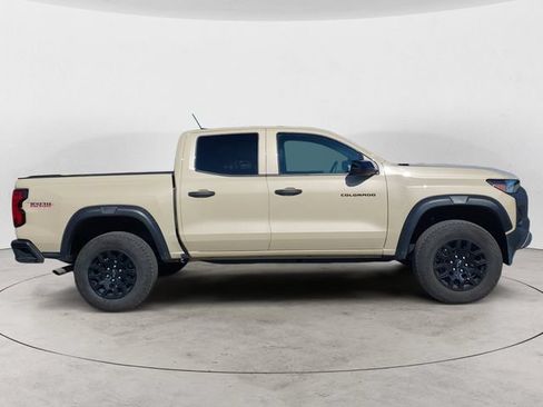 Used 2023 Chevrolet Colorado Trail Boss w/ Safety Package AWD/4WD image 4
