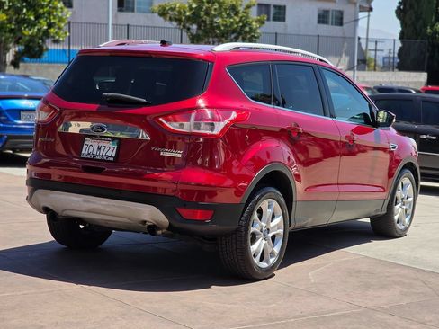 Used 2014 Ford Escape Titanium w/ Equipment Group 401A FWD image 12