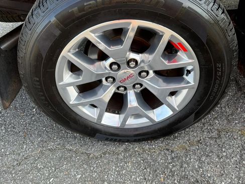 Used 2015 GMC Sierra 1500 SLT w/ SLT Crew Cab Value Package image 11