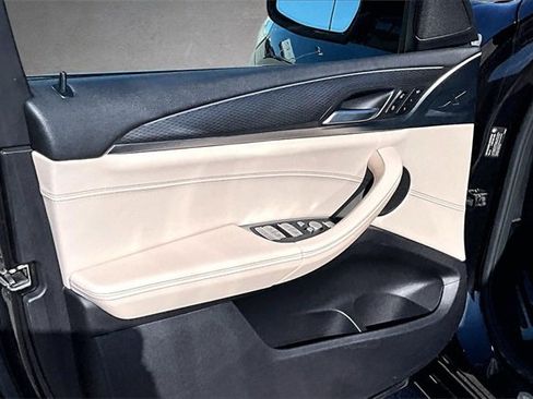 Used 2022 BMW X3 xDrive30i w/ M Sport Package image 17