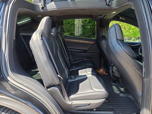 Used 2018 Tesla Model X 100D AWD/4WD image 25