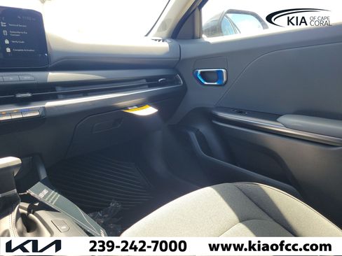 New 2026 Kia K4 FWD image 17
