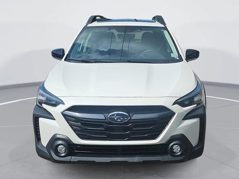 Used 2024 Subaru Outback Premium w/ Popular Package #1 AWD/4WD image 2