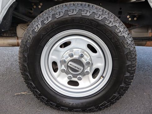 Used 2020 Ford F350 XL w/ Power Equipment Group image 41