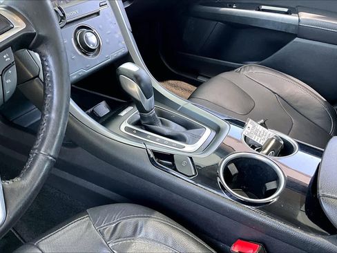 Used 2014 Ford Fusion Titanium FWD image 16