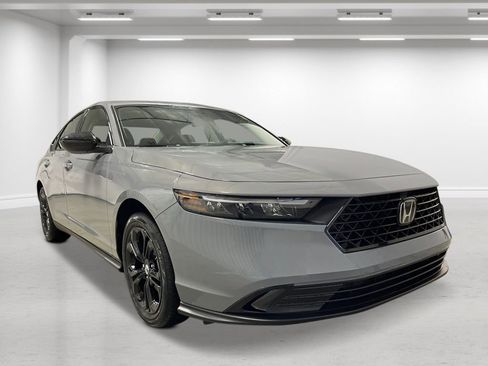 New 2025 Honda Accord SE image 10