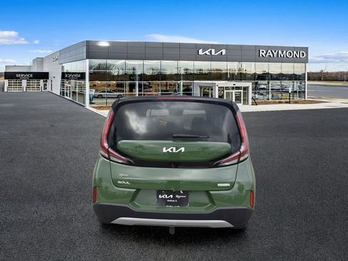 Used 2023 Kia Soul EX FWD image 4