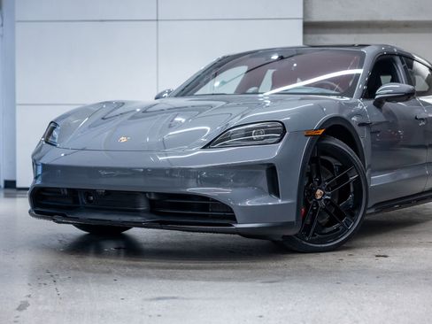 New 2026 Porsche Taycan 4S AWD/4WD image 19
