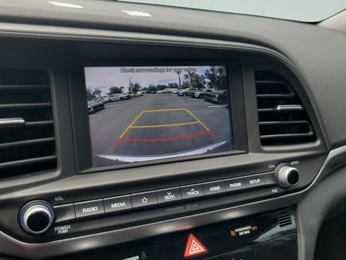 Used 2020 Hyundai Elantra Value Edition w/ Winter Weather Package FWD image 17