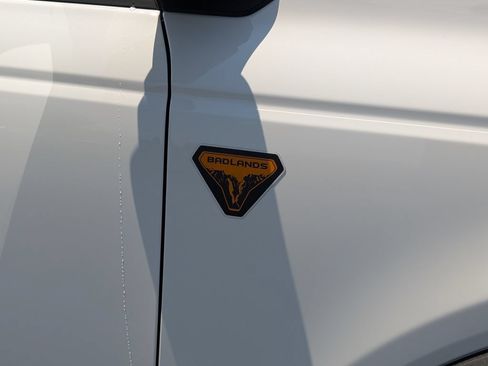 New 2026 Ford Bronco Badlands AWD/4WD image 16