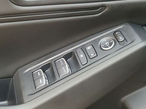 Certified 2024 Honda Accord EX image 17