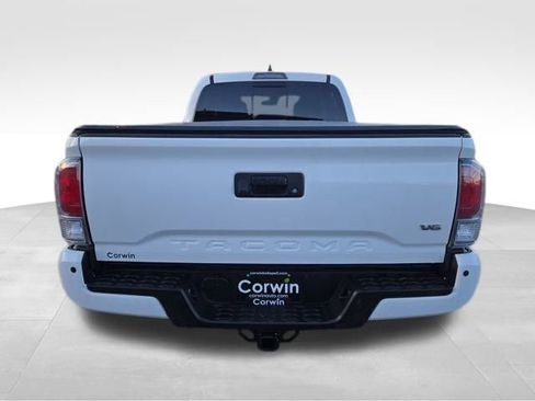 Used 2023 Toyota Tacoma TRD Off-Road image 8