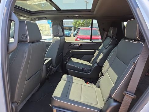 New 2026 Chevrolet Tahoe Premier AWD/4WD image 8