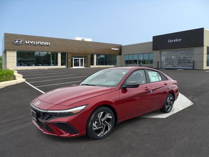 New 2025 Hyundai Elantra Sport w/ Cargo Package