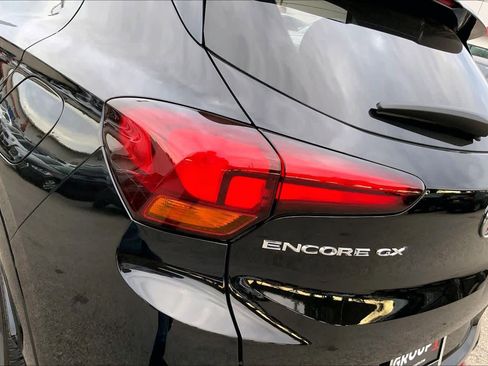 Used 2021 Buick Encore GX Select w/ Experience Buick Package image 28