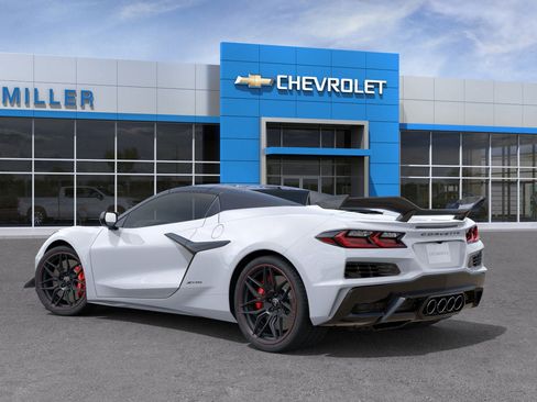 New 2025 Chevrolet Corvette Z06 w/ Z07 Performance Package image 36