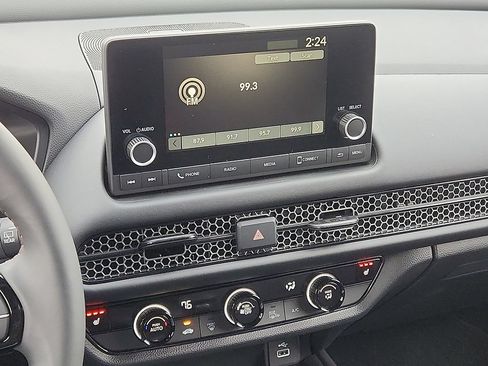 Used 2025 Honda HR-V Sport image 9