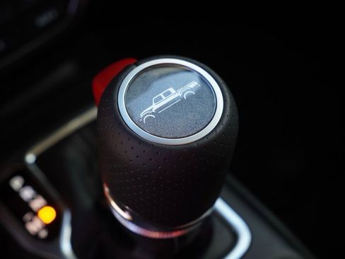 New 2026 Jeep Gladiator Mojave image 15