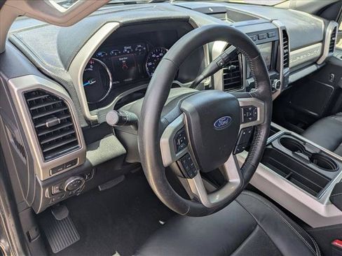 Used 2020 Ford F350 Lariat w/ Lariat Ultimate Package AWD/4WD image 9