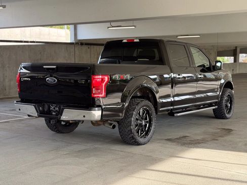 Used 2016 Ford F150 Lariat w/ Equipment Group 502A Luxury AWD/4WD image 5