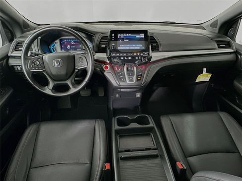 Used 2024 Honda Odyssey Sport image 32