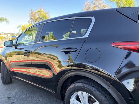 Used 2018 Kia Sportage LX FWD image 15