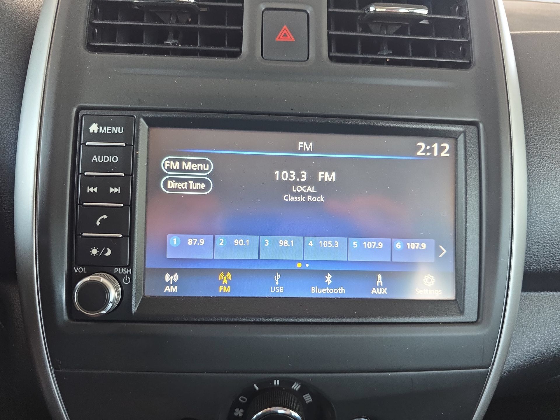 Used 2019 Nissan Versa SV FWD image 21