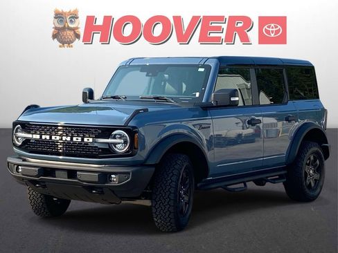 Used 2025 Ford Bronco Outer Banks AWD/4WD image 6