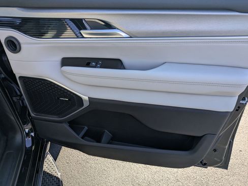 New 2026 Jeep Grand Wagoneer 2WD image 28